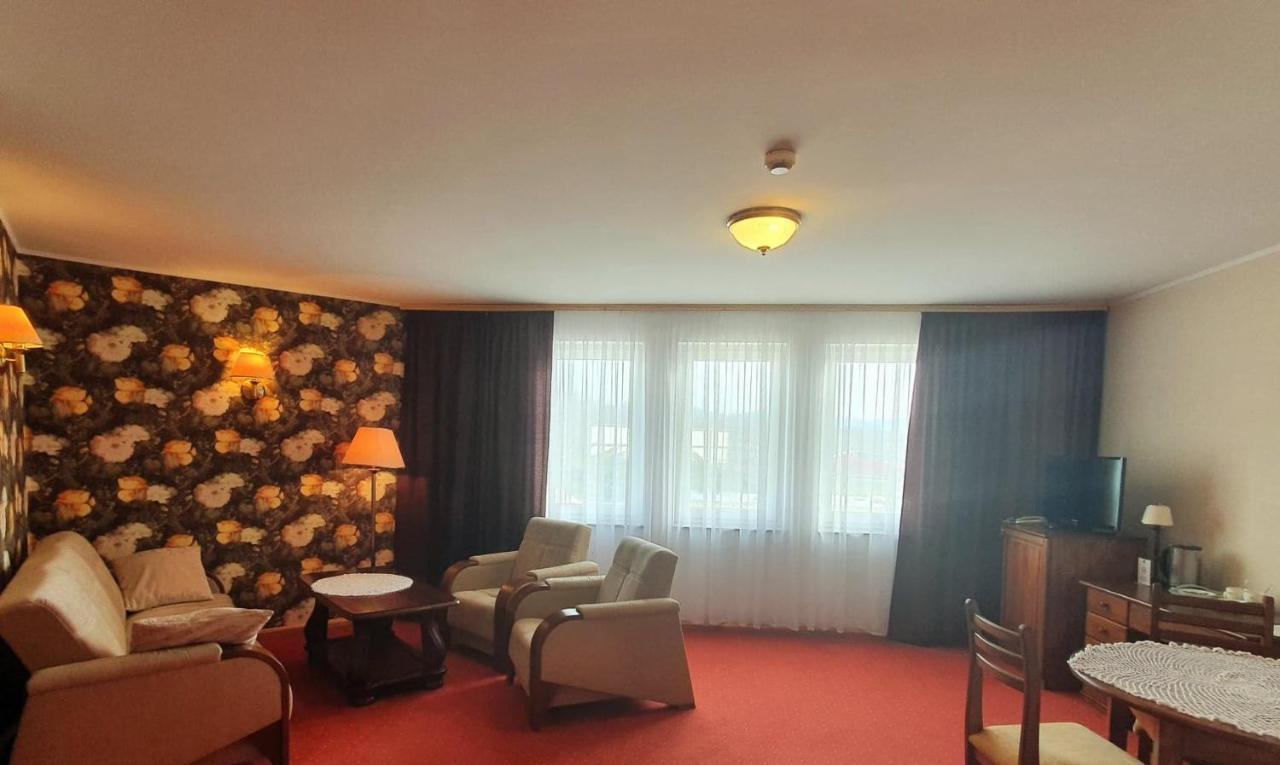 Hotel Клодзько Екстер'єр фото