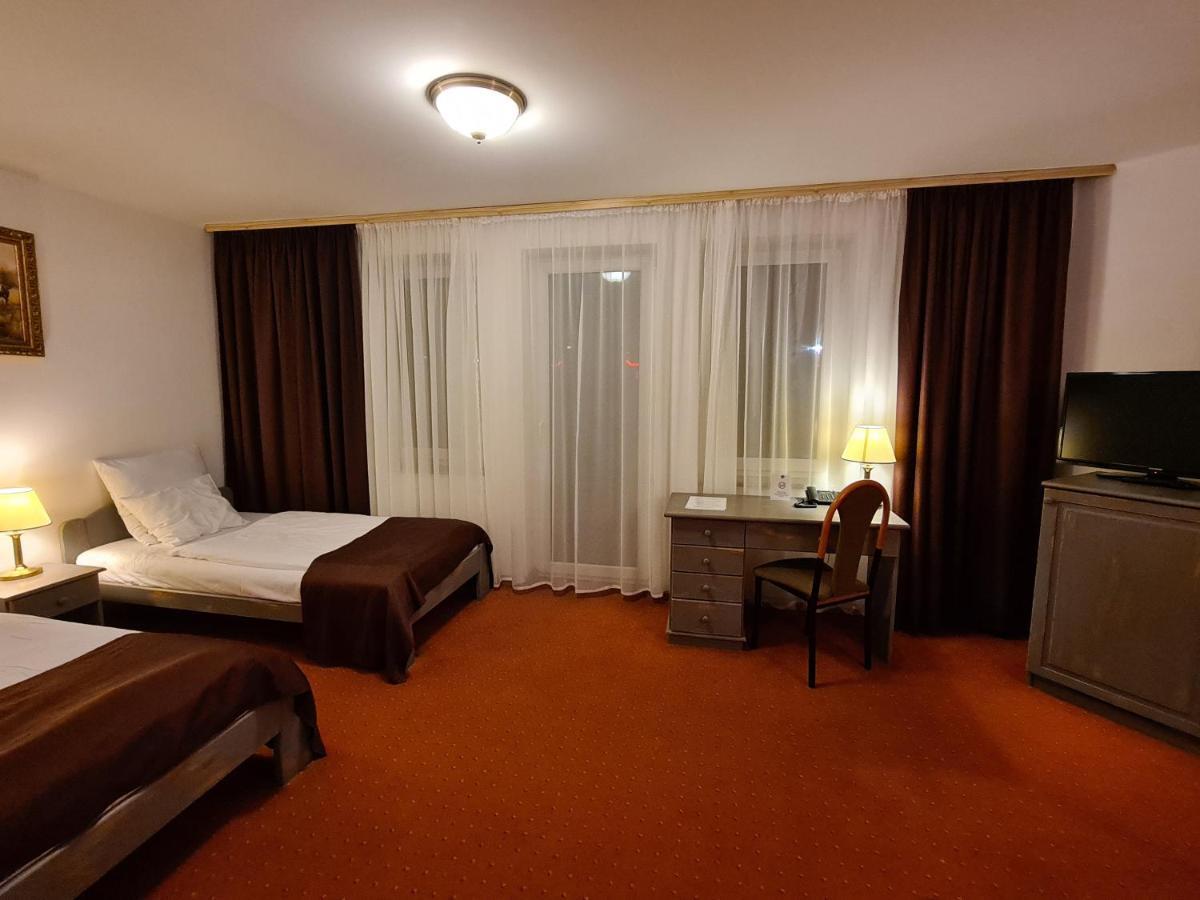 Hotel Клодзько Екстер'єр фото